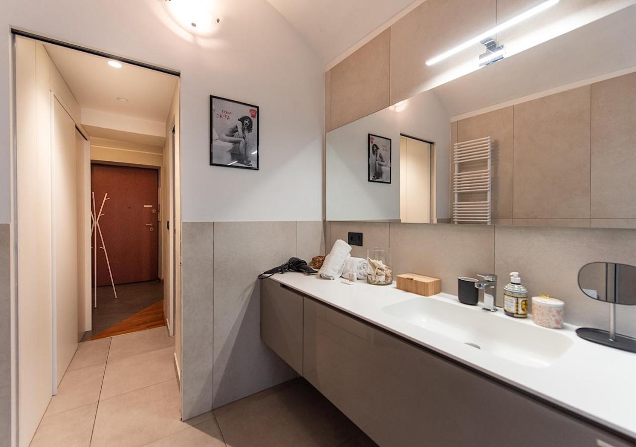 Porta Nuova Suite Comodita In Centro A Torino Exterior photo